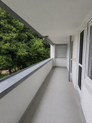 Sanierte 4-Zimmer Eigentumswohnung in Wolfsburg – Balkon