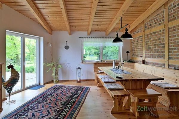 (EF0309_M) Weimar: Gelmeroda, nieuw gebouwde woning in alpenstijl met perceel, open haard, wifi, volledig gemeubileerd