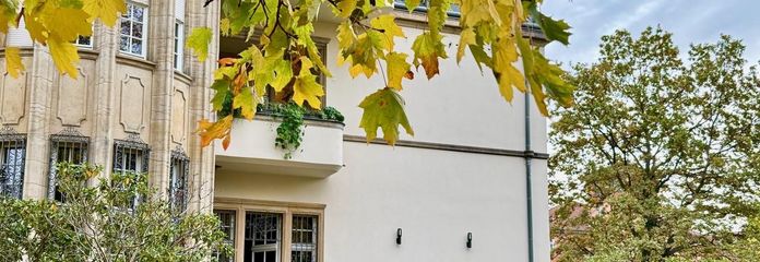 Außenansicht mit Terrasse