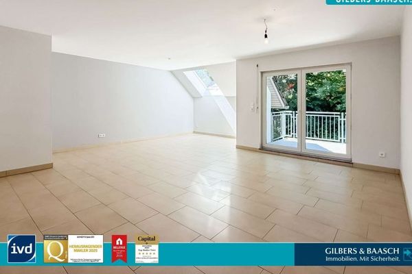 Pluwig: Moderne und energieeffiziente Eigentumswohnung mit Balkon, Garage & eigenem Gartenabschnitt