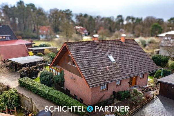 Quelkhorn | Dreamy 3-unit house on a beautiful plot