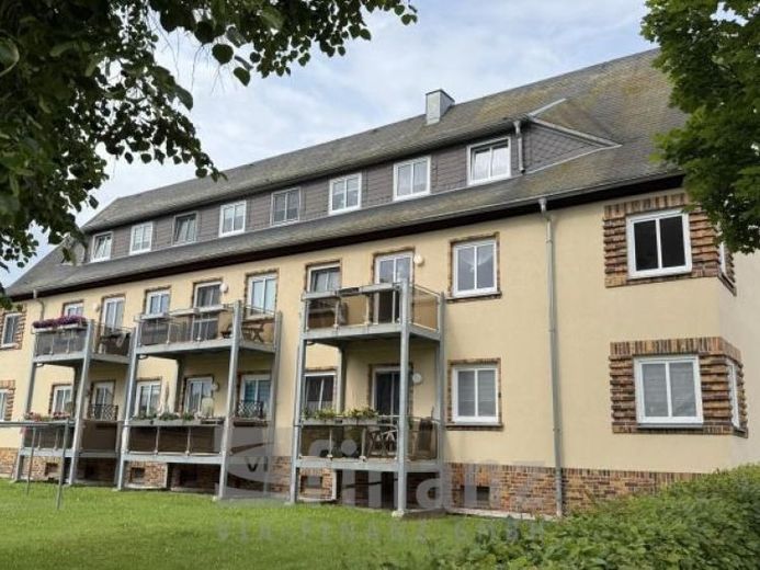 Ruhig gelegene 3-Raumwohnung mit Balkon in Gersdorf – Foto 1