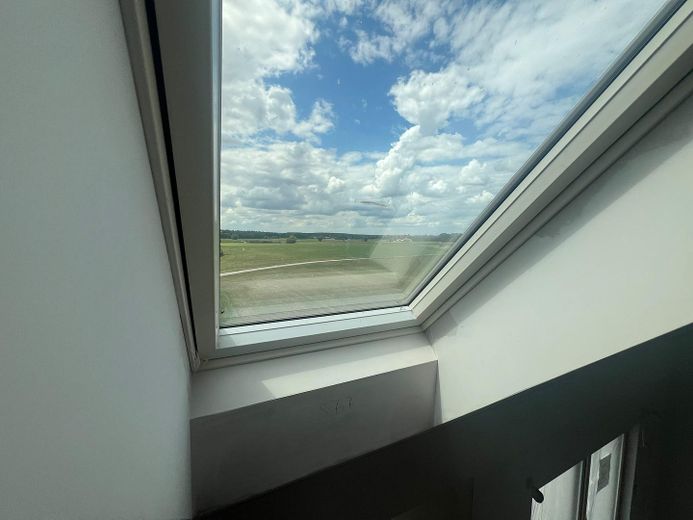 NEW-BUILD FIRST OCCUPANCY 2-room gallery apartment in Nuremberg with balcony / underfloor heating / duplex garage – 11_Fensteraussicht
