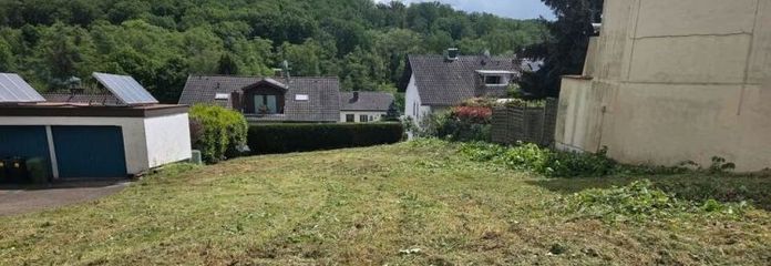 Altenkessel’de tamamen altyapısı hazırlanmış arsa – 508 m², inşaat zorunluluğu yok, çok yönlü yapılaşmaya uygun, ideal!