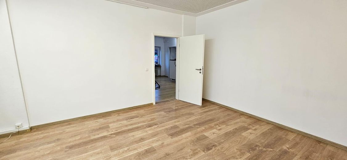WG-Zimmer Nähe Bahnhof Furth – Zimmer 3