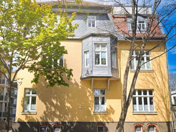 Hier wird für dich und deine Familie renoviert! – Foto 1