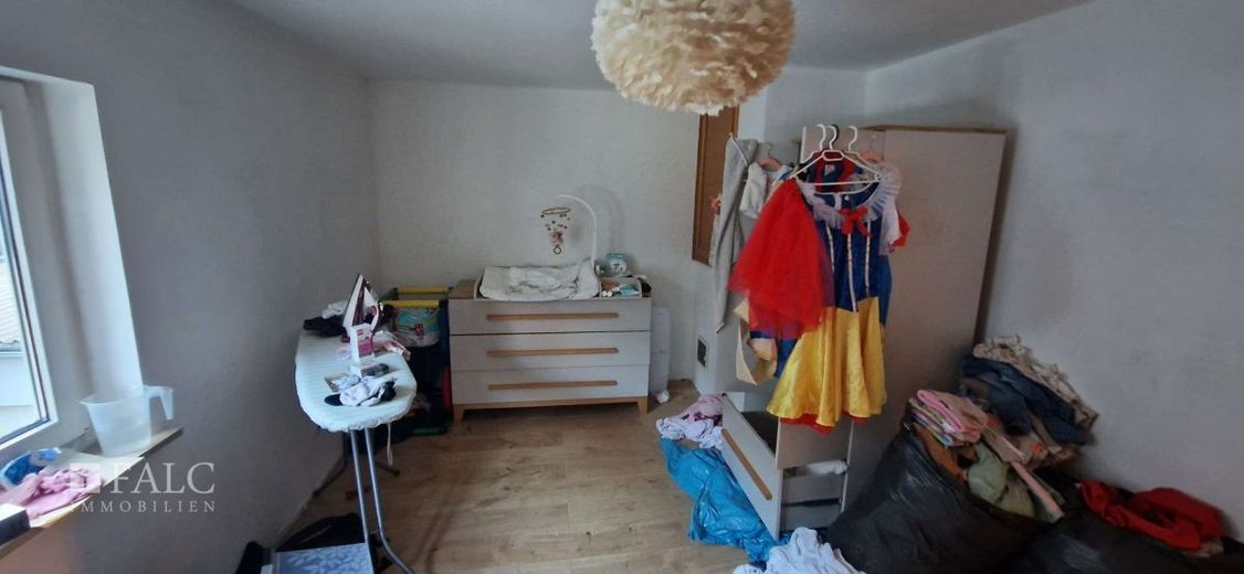 *Provisionsfrei* Schmuckstück im Historischen Ortskern - Falc Immobilien Siegen – Kinderzimmer
