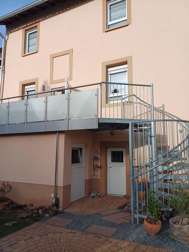 Einfamilienhaus in Kaiserslautern Erfenbach auf Eigentumsgrundstück, mit Anbau und Garten – Foto 34