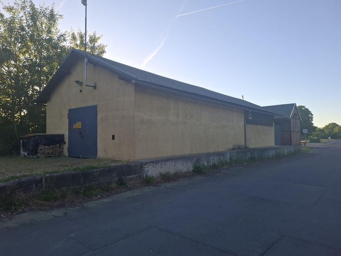 Lagerhalle 175 m2 mit 680 m2 Grundstück Provisionsfrei von Privat zu verkaufen – Foto 1
