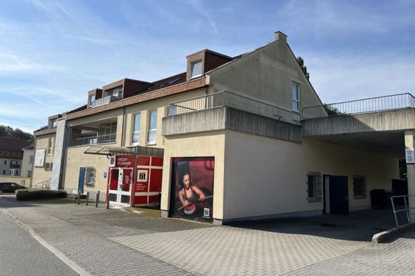 Bischofswerda! Wir bieten Ihnen freie Außenstellplätze für Ihren Pkw!