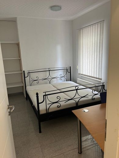 Großzügige, helle Wohnung mit vielfältigen Nutzungsmöglichkeiten in Kröv auf 214 m² – Foto 10