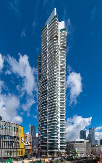 Grand Tower - Exklusive 2-Zimmer-Wohnung mit Skylineblick im 38. OG – Foto 2