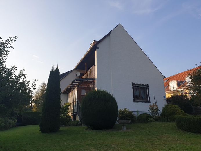 Grundstück in 1A Lage mit Altbestand – Foto 3