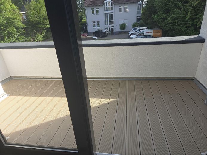 Hochwertiger 2-ZKB-Wohntraum, 2 Balkone, Feldrandlage, Provisionsfrei – Balkon 1