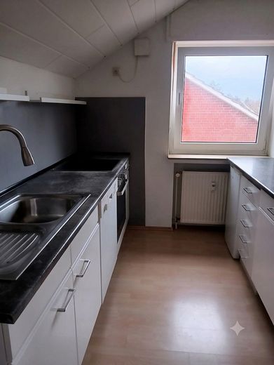 Helle 2 Zi. Whg (ca.47qm) mit Loggia, Stellplatz& EBK - 630€ warm – Foto 4