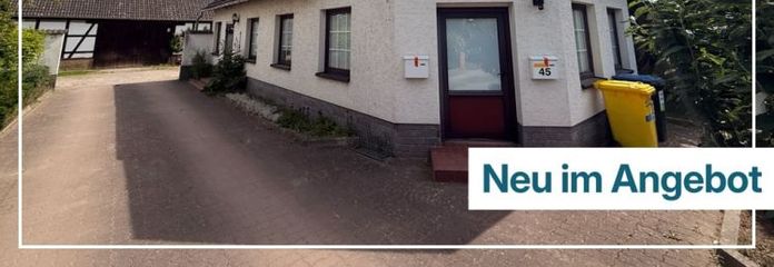 Bürogebäude mit Scheune zu verkaufen