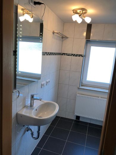 Odnowione mieszkanie 2-pokojowe o powierzchni 39 m² w Augsburgu – bezpośrednio od właściciela, bez pośrednika, 2 pokoje z kuchnią i łazienką – Zdjęcie 26