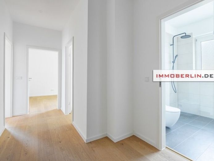 IMMOBERLIN.DE - Sonnige Wohnung mit Balkonloggia in Südwestausrichtung & Pkw-Stellplatz – Foto 1