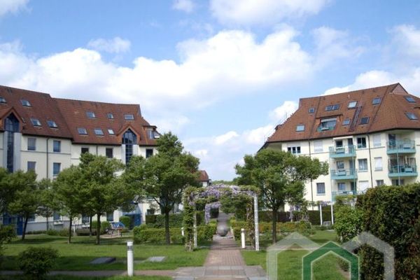 Tiefgaragenstellplatz * Werder (Havel) * Am Weinberg **
