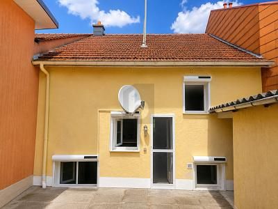 BEZUGSFREI MIT PATIO  &  NEUER EINBAUKÜCHE – 1785106138_2e32c00.jpg