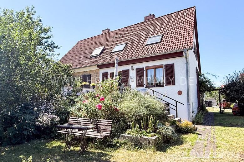 28146 HomeCompany Drezno Umeblowany/Umeblowane Połówka domu bliźniaczego z działką w Dreźnie-Leubnitz-Neuostra maks. 2 osoby – 8cee1776e77b094a5e044efbb18773db5d0f10ab.jpg