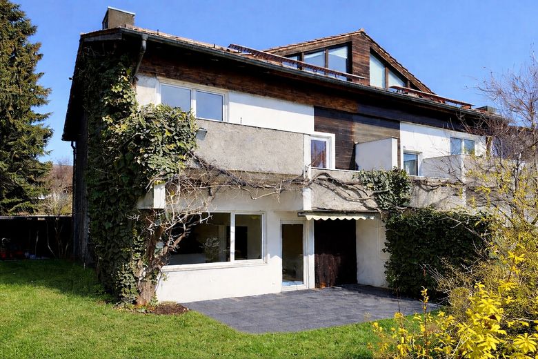 Große Doppelhaushälfte in Pullach - ohne Provision – Terrasse (Süd-West)