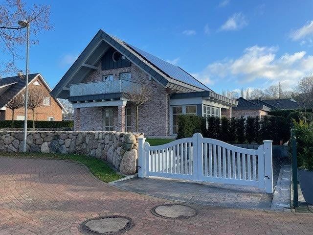 Exklusives Traumhaus am Luckower See – Foto 1
