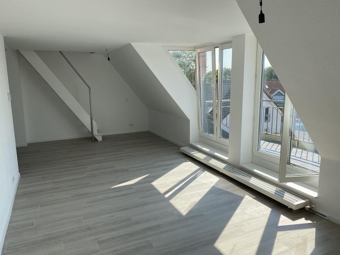 Hannover-Misburg 2 MFH - 11 Wohneinheiten mit insgesamt ca. 660 Wohnfläche – Haus 87 DG Wohnen