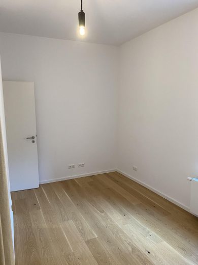 2 Zi - sanierter Altbau - ruhig, gut geschnitten und unbefristet - Küche/Balkon - 2.OG mit Aufzug – Foto 11