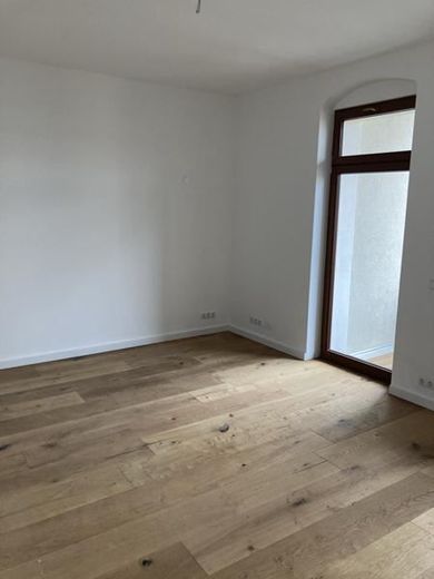 Zweitbezug! Hochwert. 3-Zi. mit Wanne, Westbalkon, EBK &amp; Parkett in Uni und-Zentrumsnähe! – IMG_3554