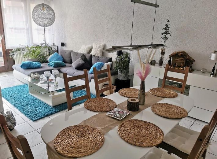 Wohnzimmer /Esszimmer