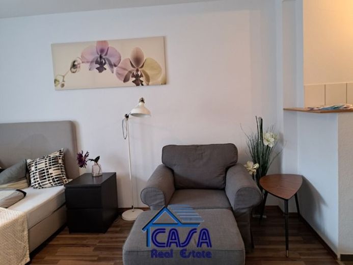 FUSSLÄUFIG ZUR SCHWEIZER STRASSE: modern eingerichtetes Apartment – Foto 1