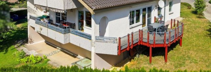 Dom jednorodzinny z mieszkaniem dodatkowym i wszechstronnymi możliwościami wykorzystania w Bad Waldsee-Haisterkirch