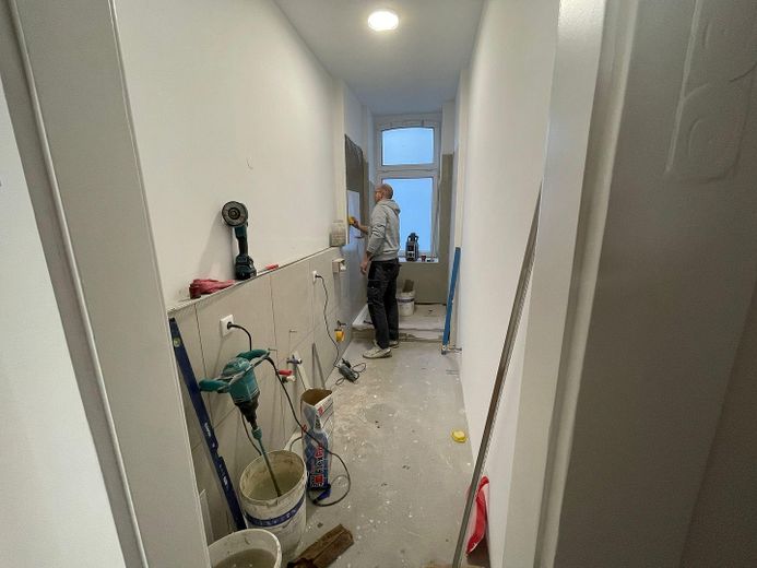 Badezimmer (Zustand: unfertig)