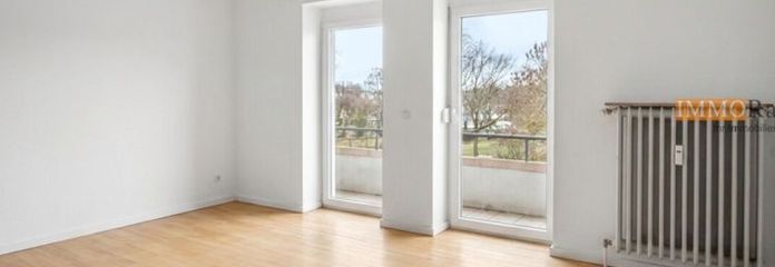 IMMORath.de - Bezugsfreie 4-Zimmer-Wohnung mit TG-Stellplatz