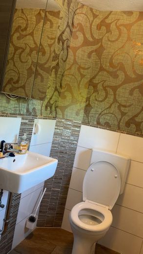 Wohn-und Geschäftshaus – Foto 13