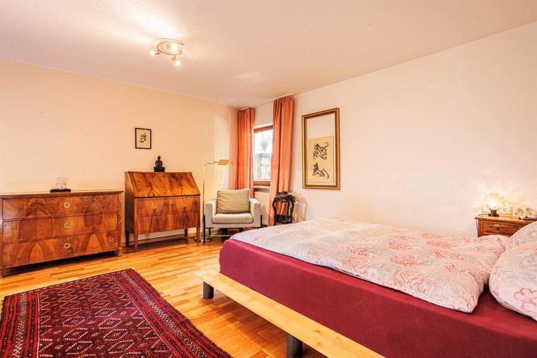 Schlafzimmer  Hauptwohnung