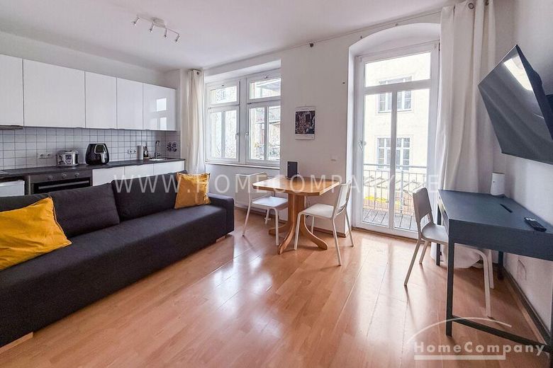 25934 HomeCompany Dresden Appartamento arredato di 2 locali con balcone a Dresden-Neustadt, massimo 3 persone – 06d3b85c6c399d88bc40f25ce6b20c71199005a8.jpg