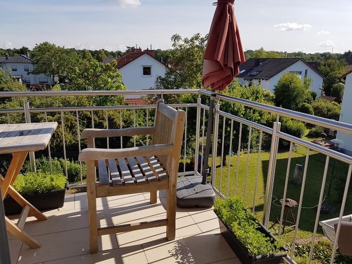 Maisonettenwohnung Limburgerhof mit Garage und unverbaubarem Ausblick – Balkon 2.OG
