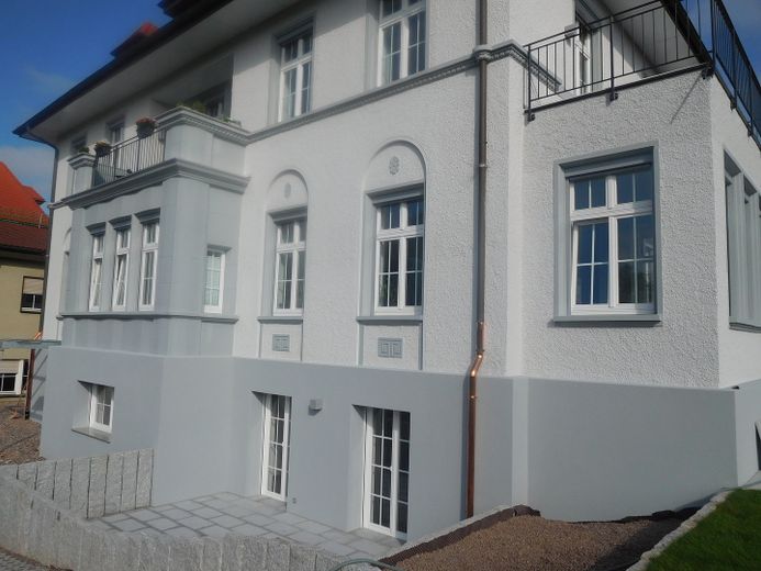 2 Zimmer Wohnung in einzigartigem Objekt – Hausansicht Süd