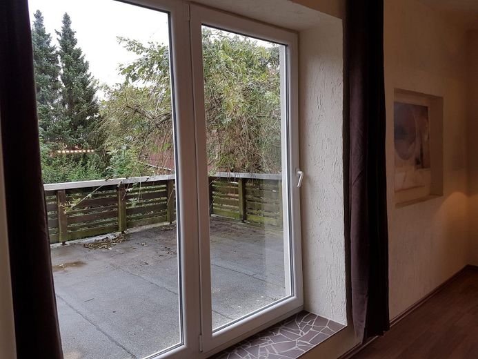 Salzgitter Sauingen’de yenilenmiş bir çiftlikte güzel 4 odalı daire – Fotoğraf 9