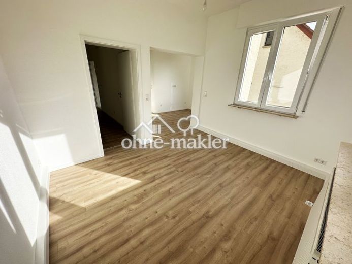 3,5 Zimmer Erstbezug nach Sanierung - Neuer Boden/Küche/Bad/Fenster - Zentrale Lage in Heilbronn – Foto 1