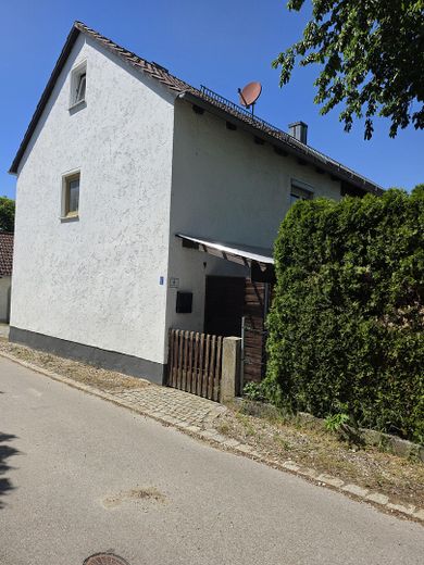 Einfamilienhaus in Steinsdorf – Foto 2
