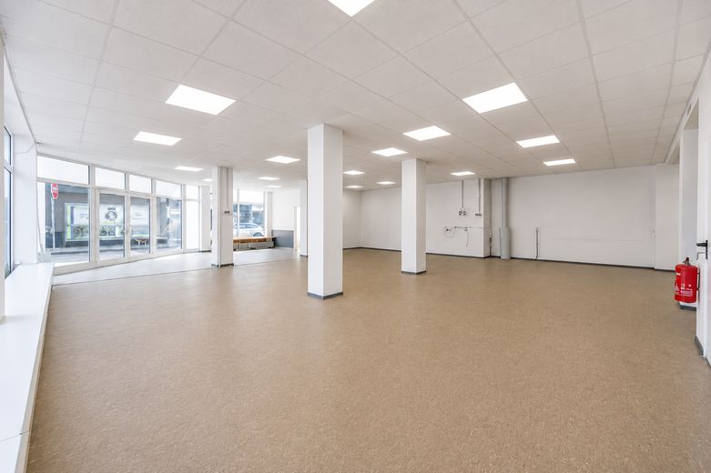 Gewerbelokal "Provisonsfrei" – Verkaufsraum
