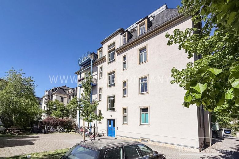 22801 HomeCompany Dresden Möbliert/Furnished 3-Zimmer Maisonette Wohnung in Dresden-Striesen mit Balkon max. 3 Personen – b1811886b7f97817a36ec98d7c6477f1b6046177.jpg
