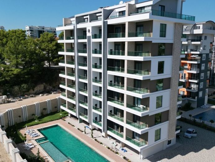 Wohnkomfort in Alanya Avsallar mit Pool, Wellnessbereich und guter Infrastruktur – Foto 1