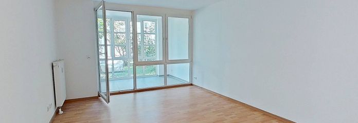 Затишна 3-кімнатна квартира із зимовим садом – Ansicht I: Wohnzimmer