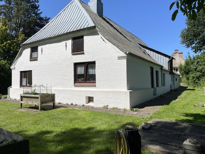 Haus Nord-Ost-Ansicht