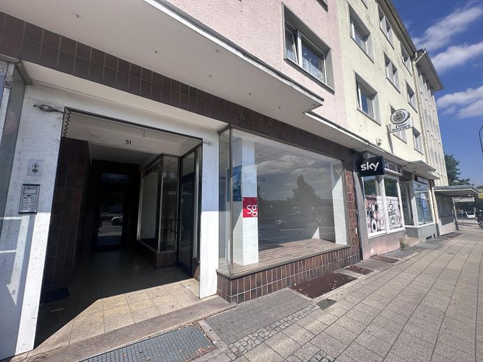 Cafe Ladenlokal zentrale Lage mit Lager/ Büro und Garage/ Nähe HBF – Frontansicht