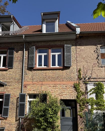 Historische Altbaufassade